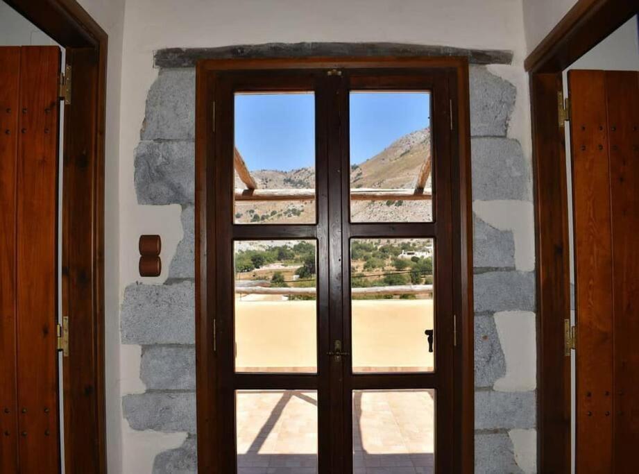 Traditional Villa With Pool In Sfakia Imbros Exteriör bild
