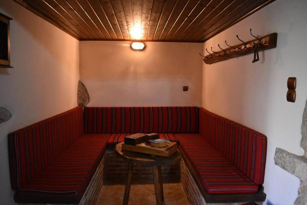 Traditional Villa With Pool In Sfakia Imbros Exteriör bild