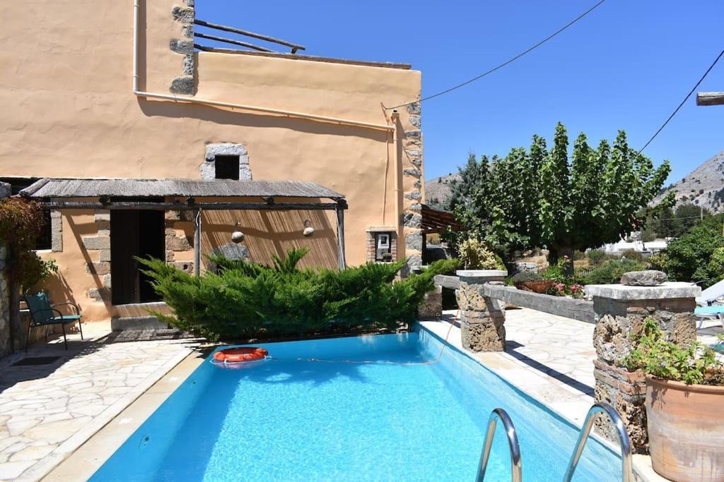 Traditional Villa With Pool In Sfakia Imbros Exteriör bild